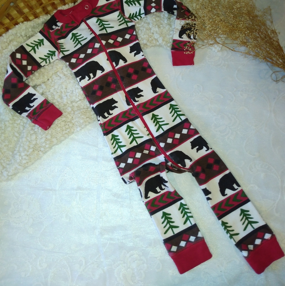 Bear Essentials Kids Pajama Set - Picture 4 of 5